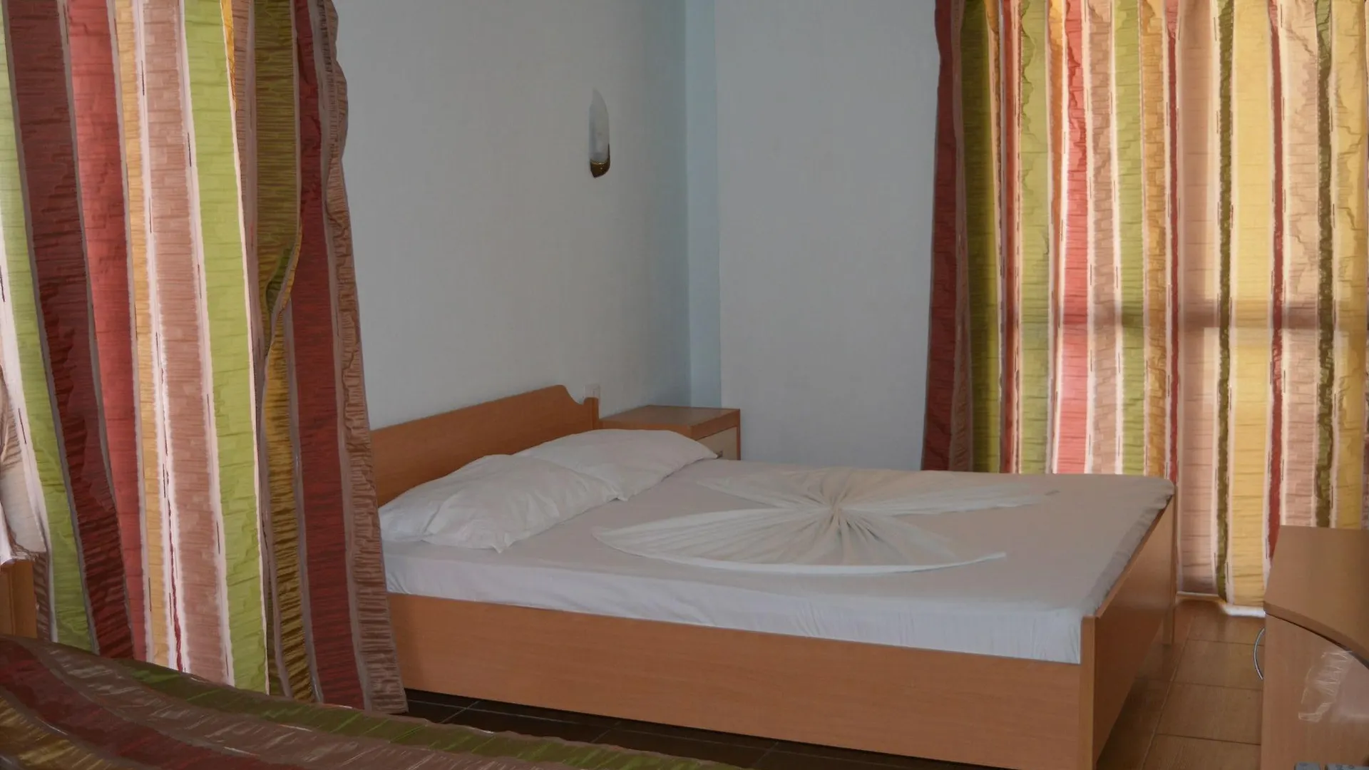 Hotel Oaz Golem
