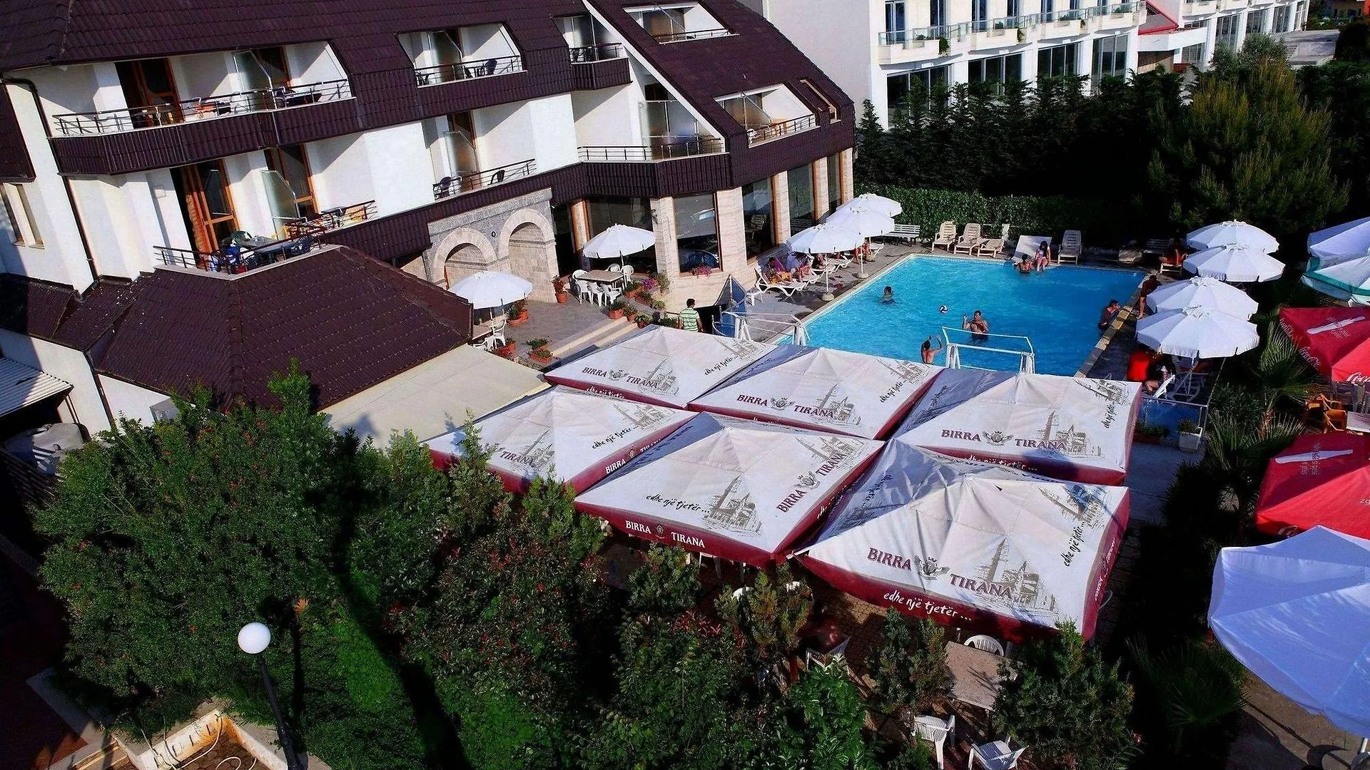 Hotel Oaz Golem  4*, Golem (Tirana) Albania